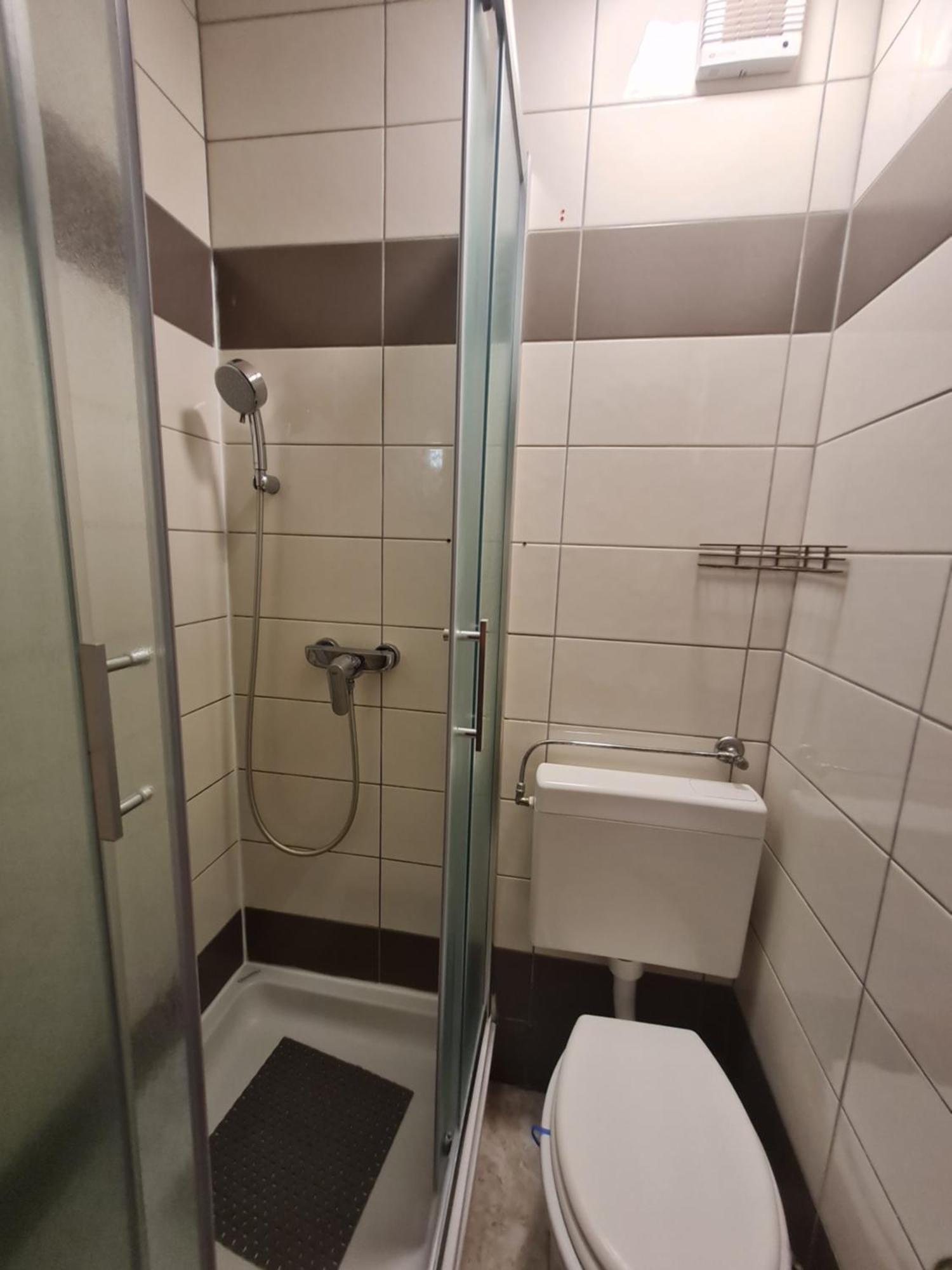 Rooms & Studio Apartments Sibenik Bilik gambar
